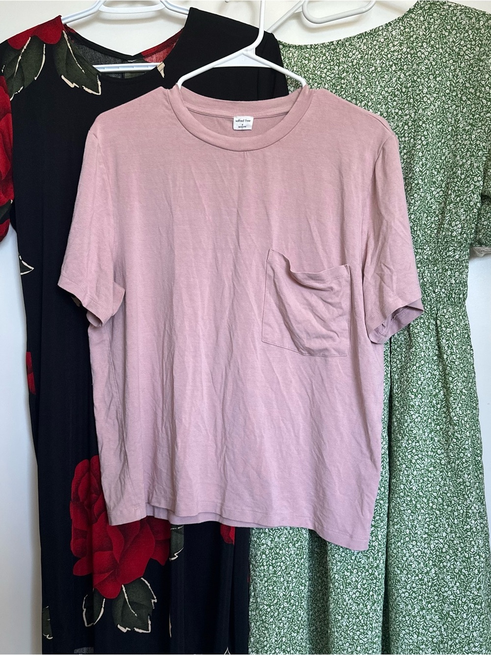 Wilfred Pink Pocket Crewneck Tee